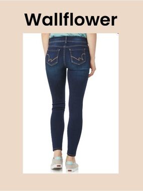Wallflower InstaSoft Ultra Skinny Jeans Size 10/11 NWOT